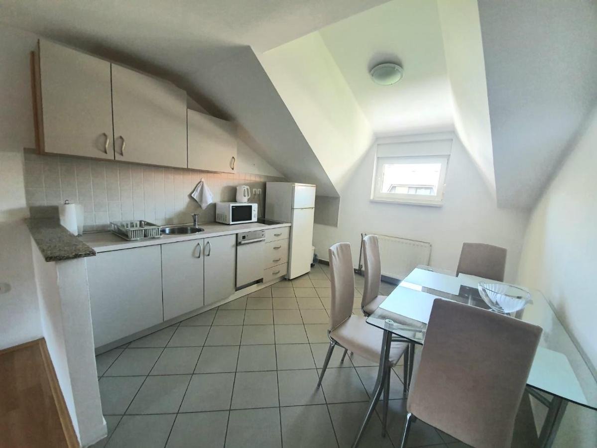 Apartment Lily Near Zagreb Airport Велика Гориця Екстер'єр фото
